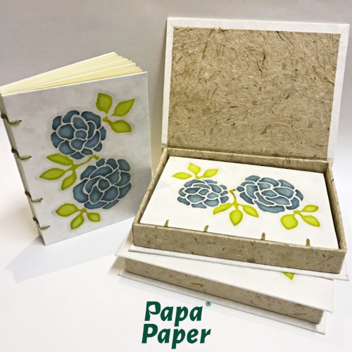 ฺBox with notebook flower batik painting, Japanese binding for สำนักงานส่งเสริมวิสาหกิจขนาดกลางและขนาดย่อม (สสว.)